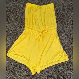 Lucky brand yellow beach sleeveless romper